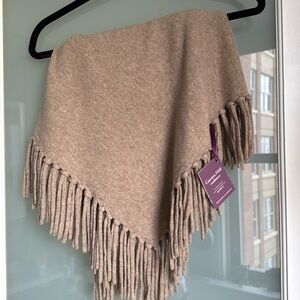 Cashmere poncho